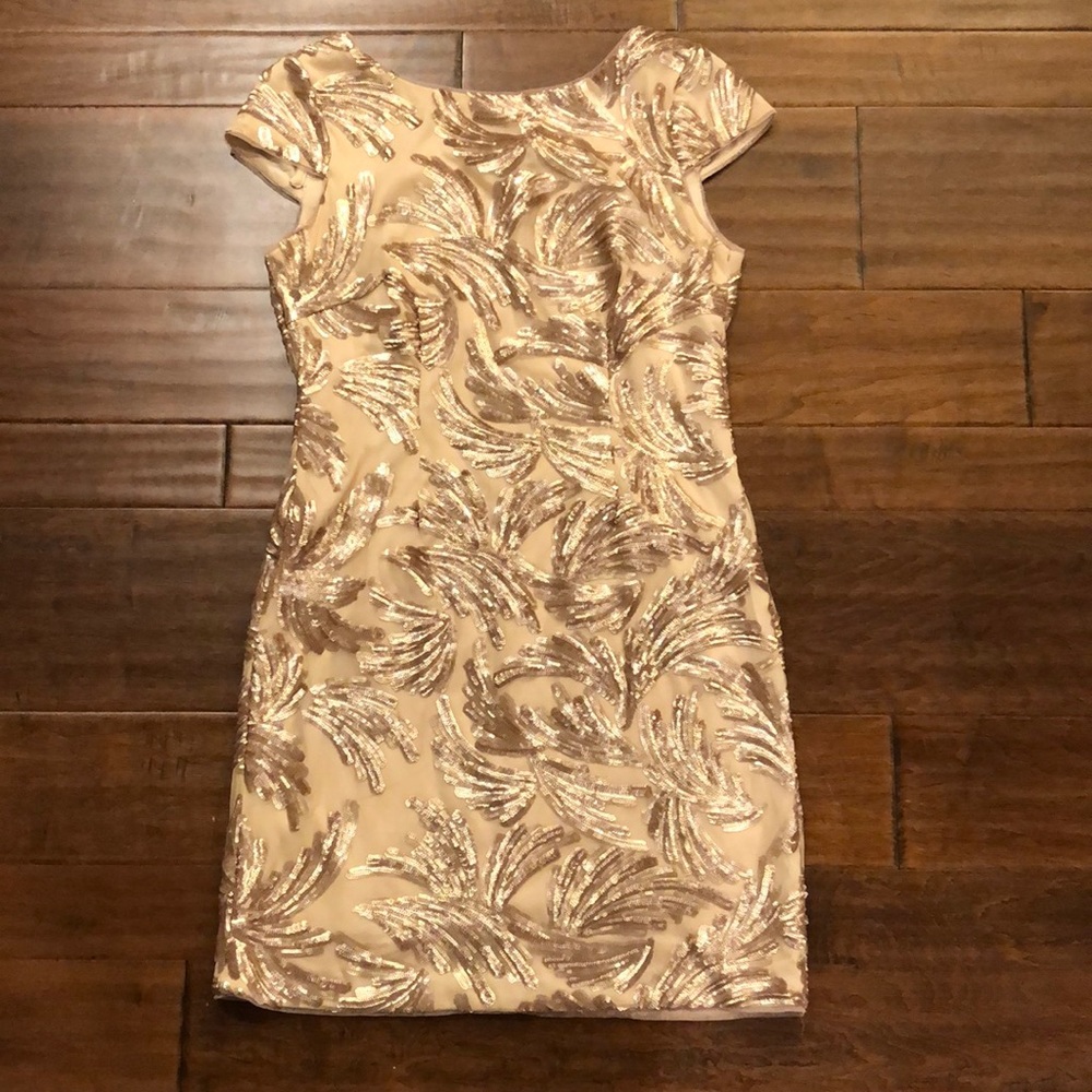 Adrianna Papell - sz 6 - Gold Floral Dress